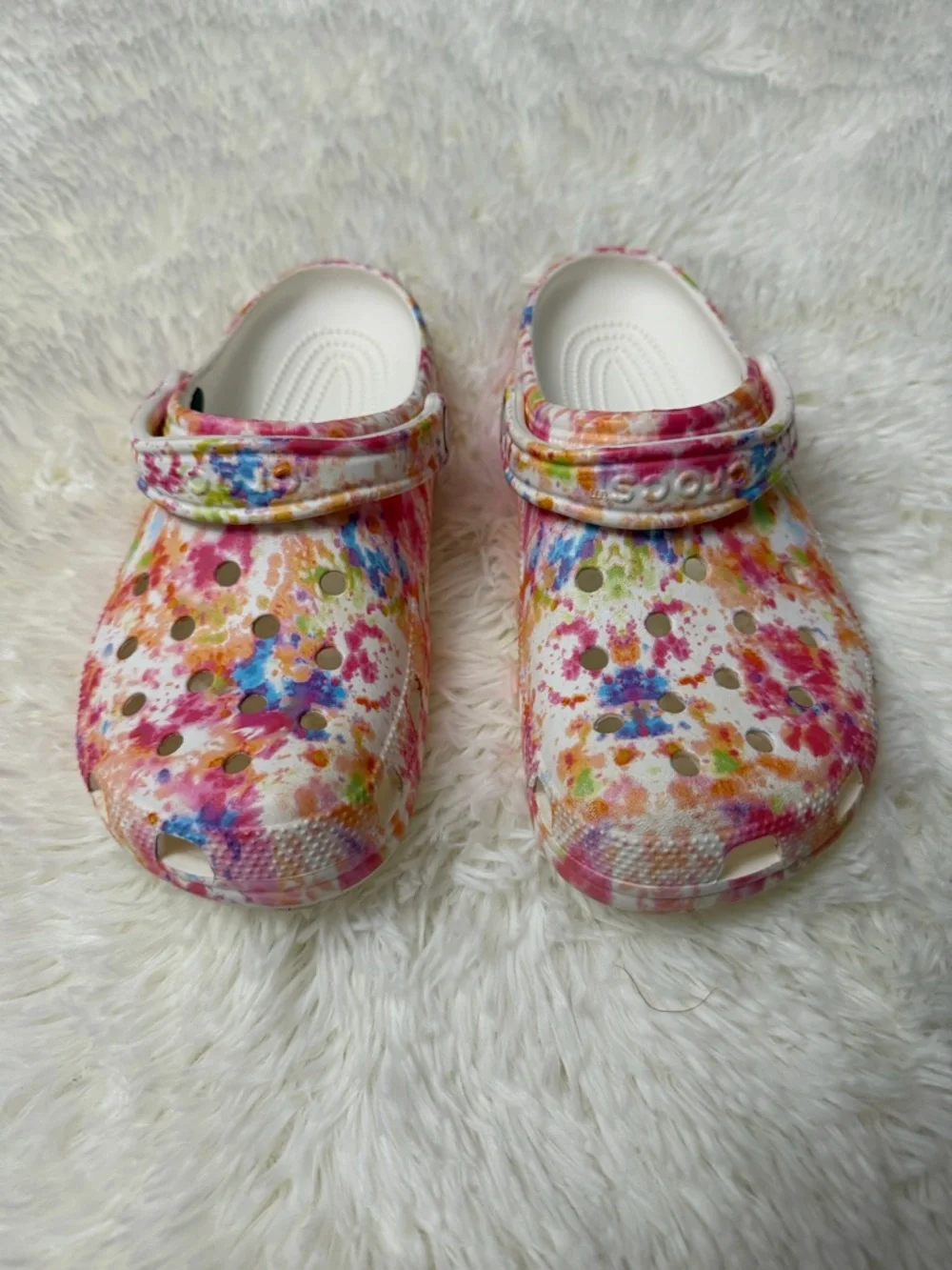 Women Tie-Dye Crocs Clog Sandals - White Multicolor Size 9 - Picture 2 of 9
